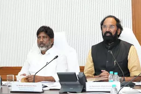 Telangana सरकार ने 99 दिन का एक्शन प्लान तैयार करने के लिए कैबिनेट उप-समिति बनाई Telangana सरकार ने 99 दिन का एक्शन प्लान तैयार करने के लिए कैबिनेट उप-समिति बनाई