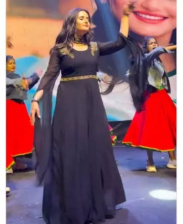 नए गाने ‘Silaai’ के प्रमोशन में जुटीं अंजलि राघव, सोशल मीडिया पर शेयर किया वीडियो नए गाने ‘Silaai’ के प्रमोशन में जुटीं अंजलि राघव, सोशल मीडिया पर शेयर किया वीडियो