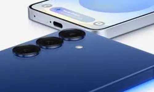 Galaxy S25 Plus :नया मॉडल लॉन्च होते ही धड़ाम हुई कीमत Galaxy S25 Plus :नया मॉडल लॉन्च होते ही धड़ाम हुई कीमत