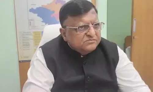 पश्चिम बंगाल एसआईआर: फाइनल वोटर लिस्ट में न्यायिक निर्णय और डिलीटेड नामों पर विशेष चिह्न पश्चिम बंगाल एसआईआर: फाइनल वोटर लिस्ट में न्यायिक निर्णय और डिलीटेड नामों पर विशेष चिह्न
