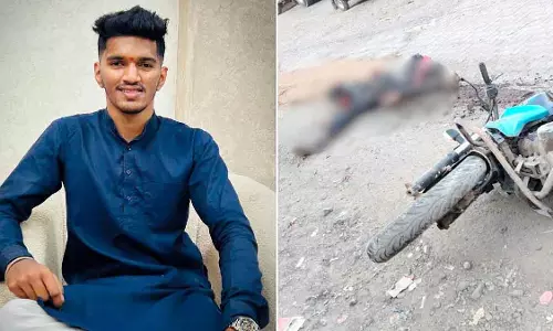 Bhiwandi accident : अंजुर फाटा के पास मां और बच्चे को बचाने के चक्कर में बाइकर की मौत Bhiwandi accident : अंजुर फाटा के पास मां और बच्चे को बचाने के चक्कर में बाइकर की मौत