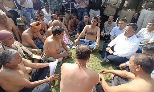 Indore : किसानों के विरोध के बाद ईस्टर्न रिंग रोड अलाइनमेंट की फिर से जांच होगी