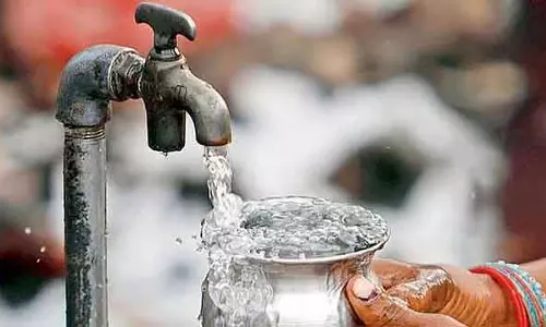 State में पीने का पानी भी दूषित: 2.46 लाख पानी के सैंपल में केमिकल, बैक्टीरिया मिले State में पीने का पानी भी दूषित: 2.46 लाख पानी के सैंपल में केमिकल, बैक्टीरिया मिले