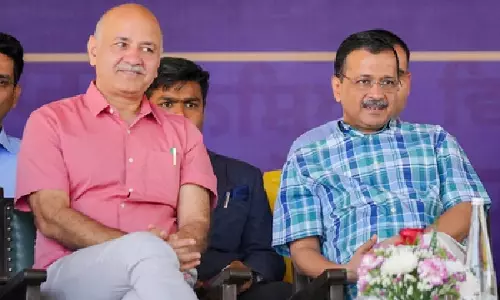 Delhi अदालत ने AAP नेताओं के लिए सुनवाई में राहत का निर्णय