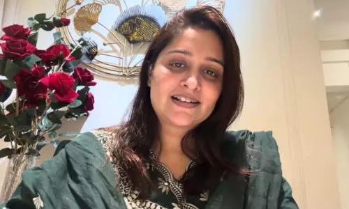 Dipika Kakar ने कैंसर ट्रीटमेंट के दौरान सिस्ट बर्न प्रोसीजर के बाद हेल्थ अपडेट शेयर किया Dipika Kakar ने कैंसर ट्रीटमेंट के दौरान सिस्ट बर्न प्रोसीजर के बाद हेल्थ अपडेट शेयर किया