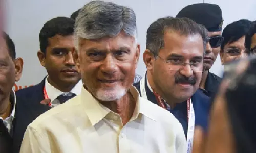 Chandrababu Naidu: सिंचाई प्रोजेक्ट्स को पूरा करने के लिए ब्लूप्रिंट तैयार किया जाएगा Chandrababu Naidu: सिंचाई प्रोजेक्ट्स को पूरा करने के लिए ब्लूप्रिंट तैयार किया जाएगा