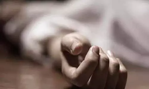 Chennai: काजू खाने के बाद बच्चे की मौत Chennai: काजू खाने के बाद बच्चे की मौत