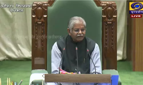 मंत्री टंकराम वर्मा ने किसानों को जमीन मुआवजा देने की घोषणा की