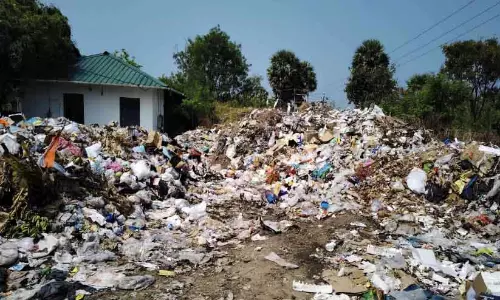 Kerala : मुथलियारकुप्पम में प्रदूषण बढ़ रहा है Kerala : मुथलियारकुप्पम में प्रदूषण बढ़ रहा है