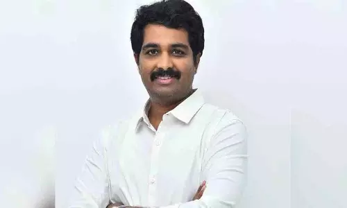Laya ने नंदू को सुअर की तरह पाला.. प्रोड्यूसर वामसी ने अपने कमेंट्स के लिए माफी मांगी