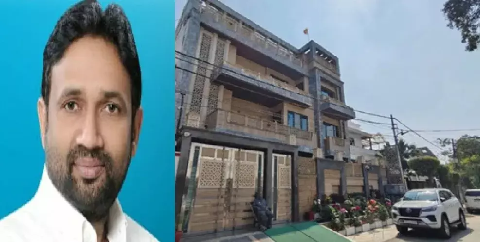 Baliya: बसपा विधायक के ठिकानों पर आयकर छापा Baliya: बसपा विधायक के ठिकानों पर आयकर छापा