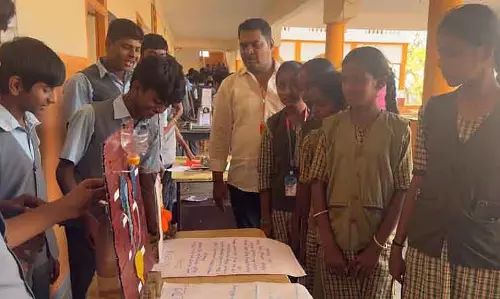 एक छात्र के जीवन में वैज्ञानिक दृष्टिकोण पैदा किया जाना चाहिए: Teacher वसंता बडीगेरा एक छात्र के जीवन में वैज्ञानिक दृष्टिकोण पैदा किया जाना चाहिए: Teacher वसंता बडीगेरा