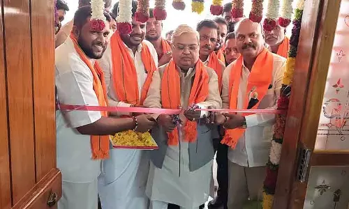 नाकामी छिपाने के लिए केंद्र पर उंगली उठाई जा रही है: Govinda Karjola नाकामी छिपाने के लिए केंद्र पर उंगली उठाई जा रही है: Govinda Karjola
