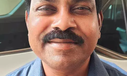 Karnataka : आवारा कुत्तों को पकड़ने के लिए कचरा उठाने वाले तैनात किए गए