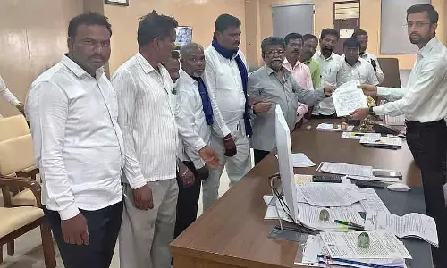जब तक इंटरनल रिज़र्वेशन लागू नहीं होता, तब तक पुरानी व्यवस्था जारी रखें: Raichur डिस्ट्रिक्ट मजिस्ट्रेट जब तक इंटरनल रिज़र्वेशन लागू नहीं होता, तब तक पुरानी व्यवस्था जारी रखें: Raichur डिस्ट्रिक्ट मजिस्ट्रेट