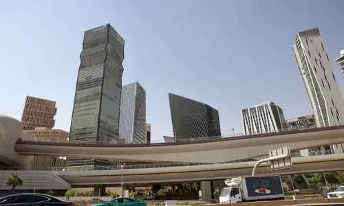 Saudi Arabia में रमज़ान के दौरान ऑफिस शेड्यूल बदलता है Saudi Arabia में रमज़ान के दौरान ऑफिस शेड्यूल बदलता है