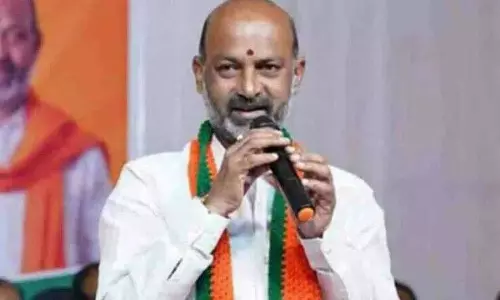 Revanth Reddy ने रायतु भरोसा न देकर किसानों को धोखा दिया: केंद्रीय मंत्री