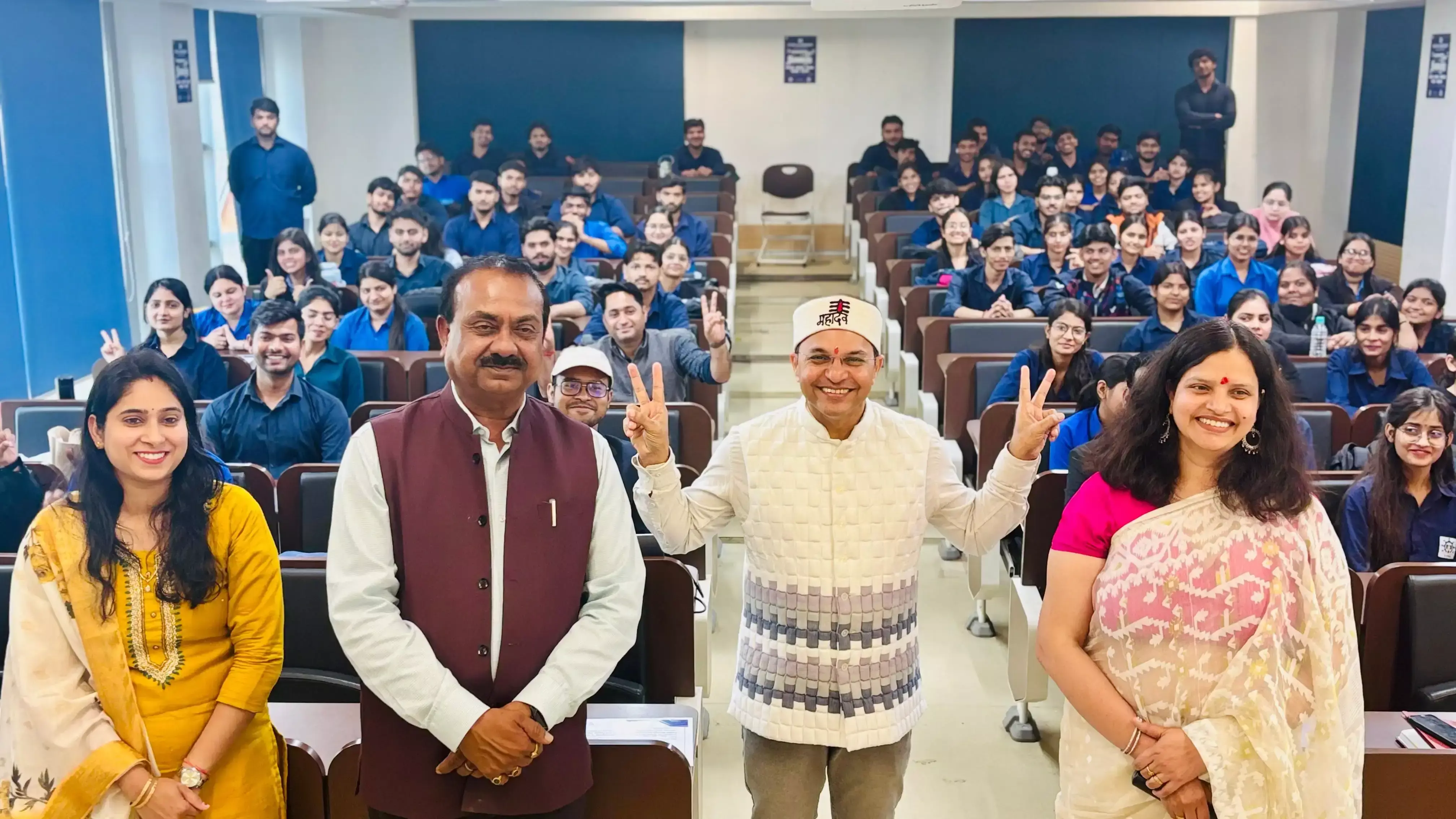 Palwal: राष्ट्रीय प्रबंधन दिवस पर रणनीति व स्किल डेवलपमेंट पर चर्चा Palwal: राष्ट्रीय प्रबंधन दिवस पर रणनीति व स्किल डेवलपमेंट पर चर्चा