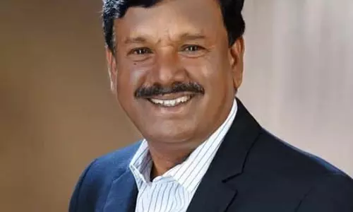 CM सिद्धारमैया ने मदिगा समुदाय से विश्वासघात किया: नारायणस्वामी CM सिद्धारमैया ने मदिगा समुदाय से विश्वासघात किया: नारायणस्वामी