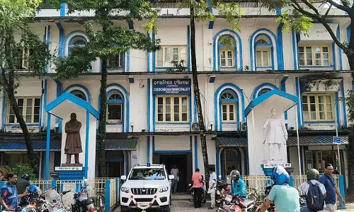 Cooch Behar नगर निगम के कर्मचारियों को ड्रेस कोड मिला, फुटपाथ की दुकानों को नंबर दिए गए