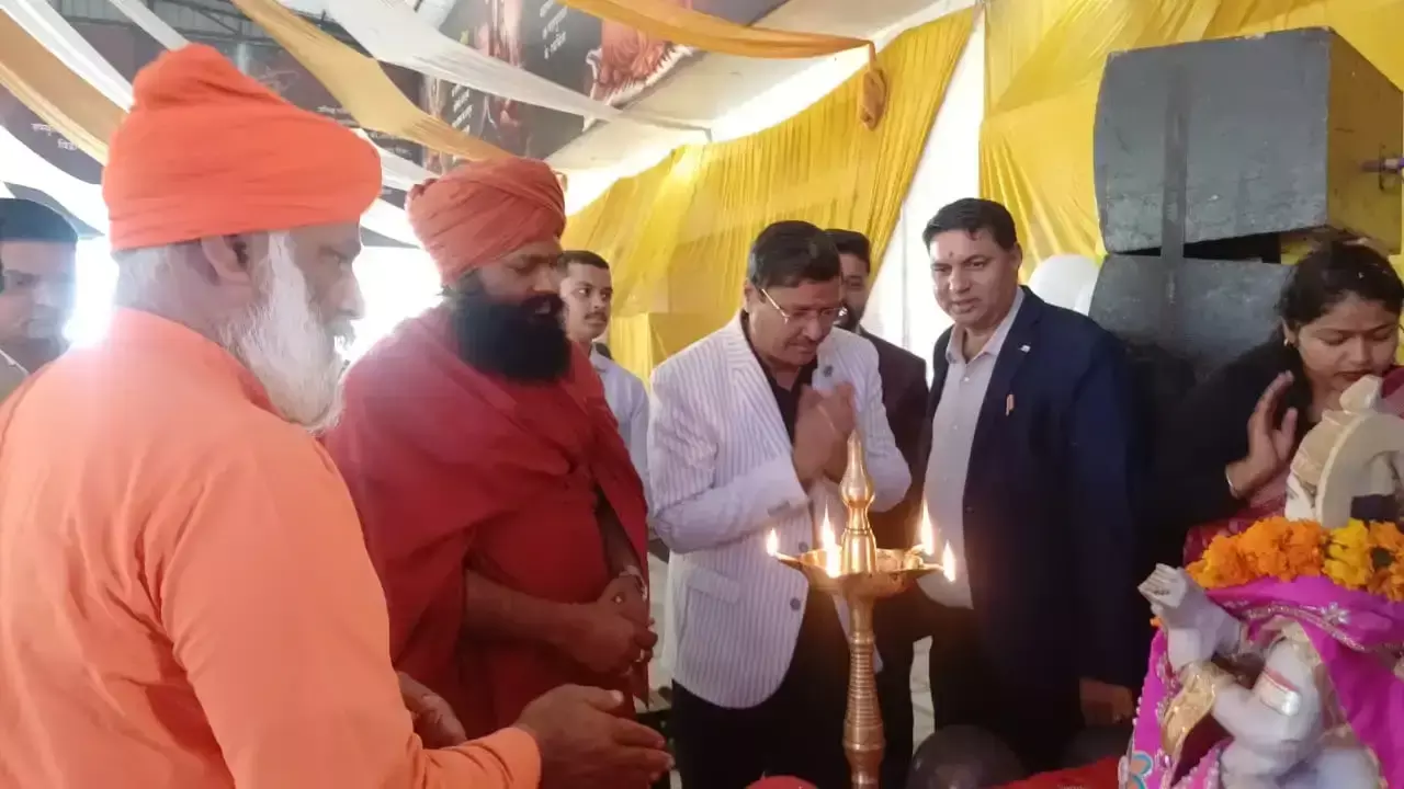 Haridwar: केयर कॉलेज ऑफ नर्सिंग में फ्रेशर उत्सव की शुरुआत Haridwar: केयर कॉलेज ऑफ नर्सिंग में फ्रेशर उत्सव की शुरुआत