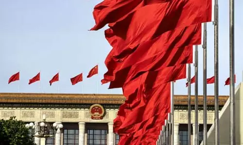 शी चिनफिंग ने CPC पोलित ब्यूरो के सम्मेलन की अध्यक्षता की शी चिनफिंग ने CPC पोलित ब्यूरो के सम्मेलन की अध्यक्षता की