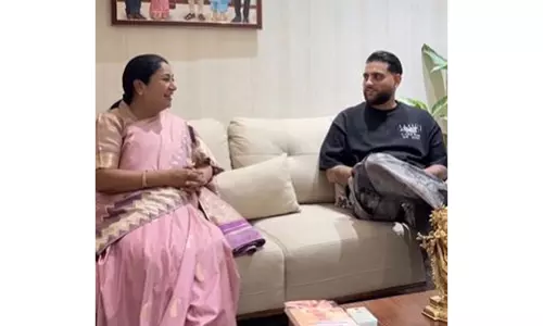 दिल्ली में शो से पहले Karan Aujla ने मुख्यमंत्री रेखा गुप्ता से की मुलाकात