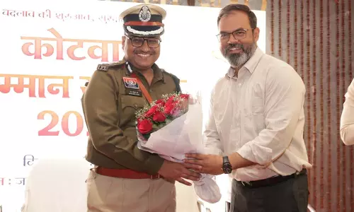 15 दिवसीय आवासीय प्रशिक्षण कार्यक्रम में शामिल हुए IG रामगोपाल गर्ग 15 दिवसीय आवासीय प्रशिक्षण कार्यक्रम में शामिल हुए IG रामगोपाल गर्ग