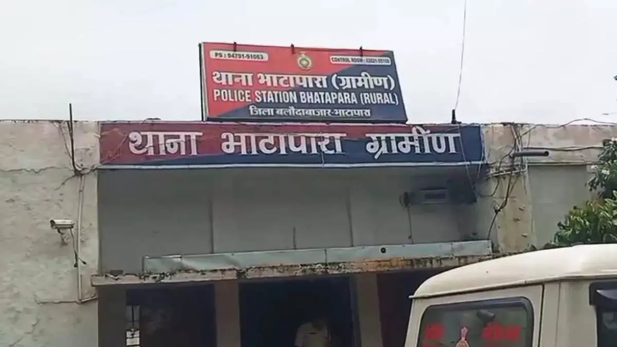 बेड में पड़ी 90 साल की बुजुर्ग महिला के साथ रेप, दरिंदा अरेस्ट बेड में पड़ी 90 साल की बुजुर्ग महिला के साथ रेप, दरिंदा अरेस्ट