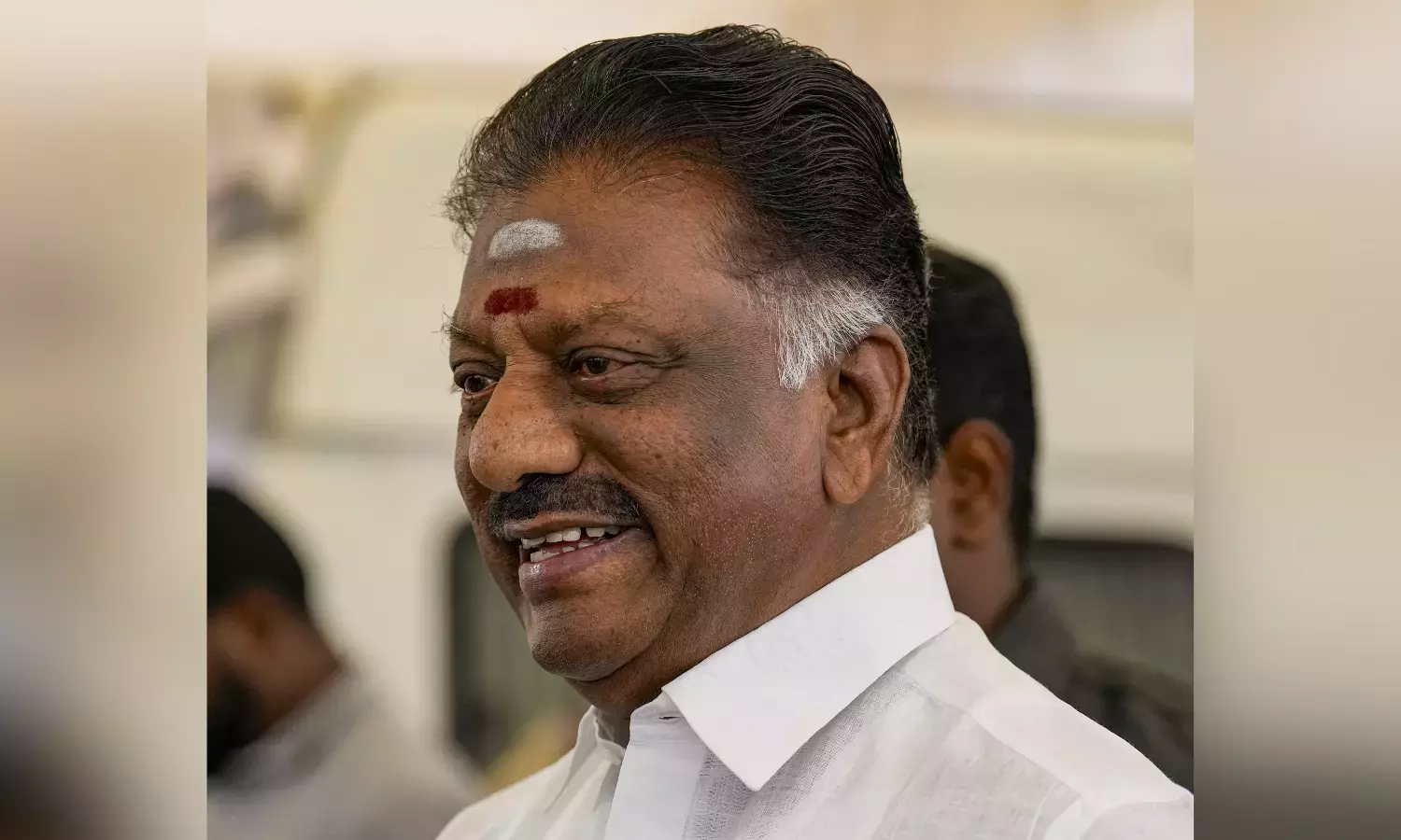 Tamil Nadu के पूर्व मुख्यमंत्री ओ पनीरसेल्वम डीएमके में शामिल हुए Tamil Nadu के पूर्व मुख्यमंत्री ओ पनीरसेल्वम डीएमके में शामिल हुए