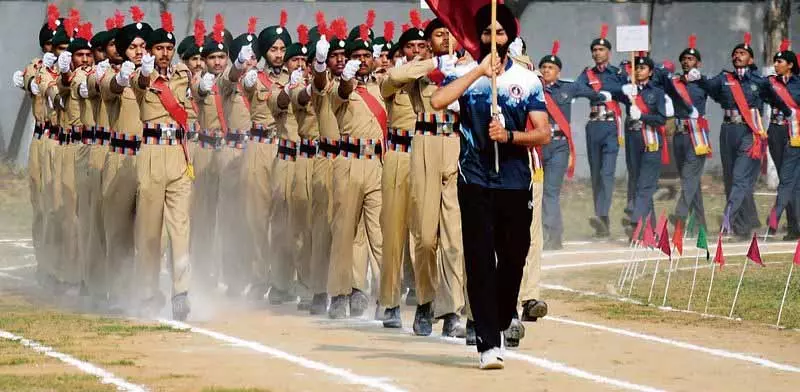 SCD गवर्नमेंट कॉलेज एथलेटिक्स मीट में खिलाड़ियों ने टॉप स्पॉट के लिए मुकाबला किया SCD गवर्नमेंट कॉलेज एथलेटिक्स मीट में खिलाड़ियों ने टॉप स्पॉट के लिए मुकाबला किया