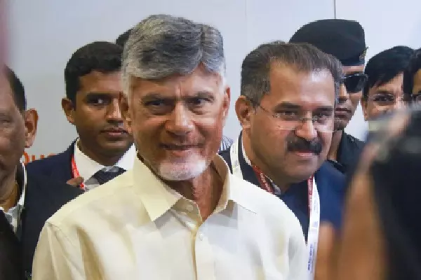 Chandrababu Naidu: सिंचाई प्रोजेक्ट्स को पूरा करने के लिए ब्लूप्रिंट तैयार किया जाएगा Chandrababu Naidu: सिंचाई प्रोजेक्ट्स को पूरा करने के लिए ब्लूप्रिंट तैयार किया जाएगा