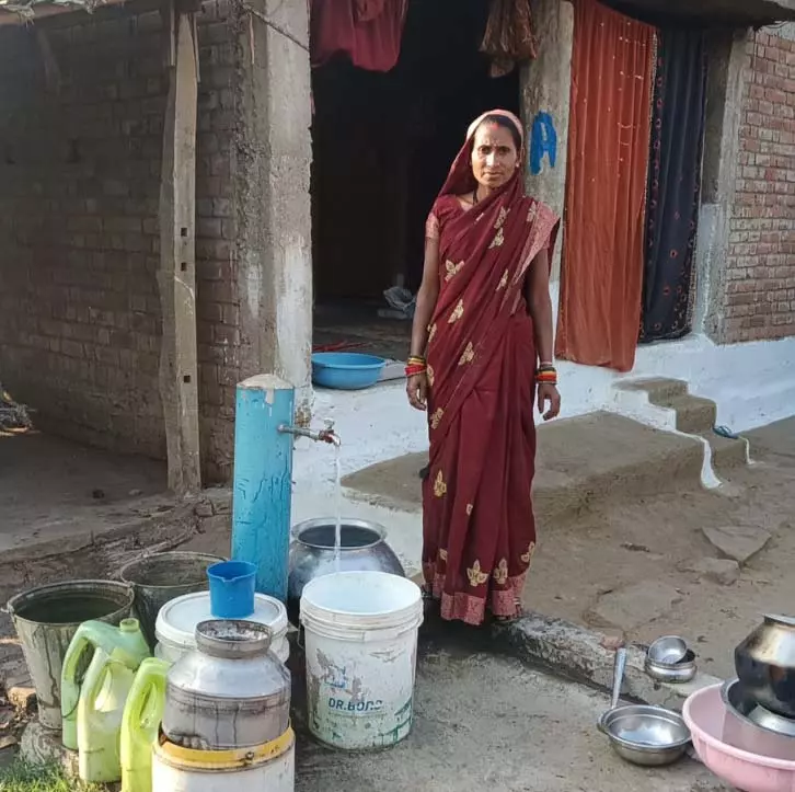 जल जीवन मिशन, घर-घर नल कनेक्शन से 1135 ग्रामीणों को मिल रहा स्वच्छ पेयजल जल जीवन मिशन, घर-घर नल कनेक्शन से 1135 ग्रामीणों को मिल रहा स्वच्छ पेयजल