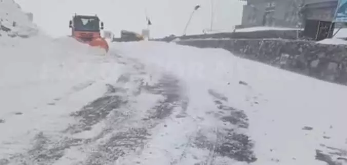 Mughal Road को हल्के वाहनों के लिए खोले जाने पर ट्रैफिक पुलिस ने एडवाइजरी जारी की Mughal Road को हल्के वाहनों के लिए खोले जाने पर ट्रैफिक पुलिस ने एडवाइजरी जारी की