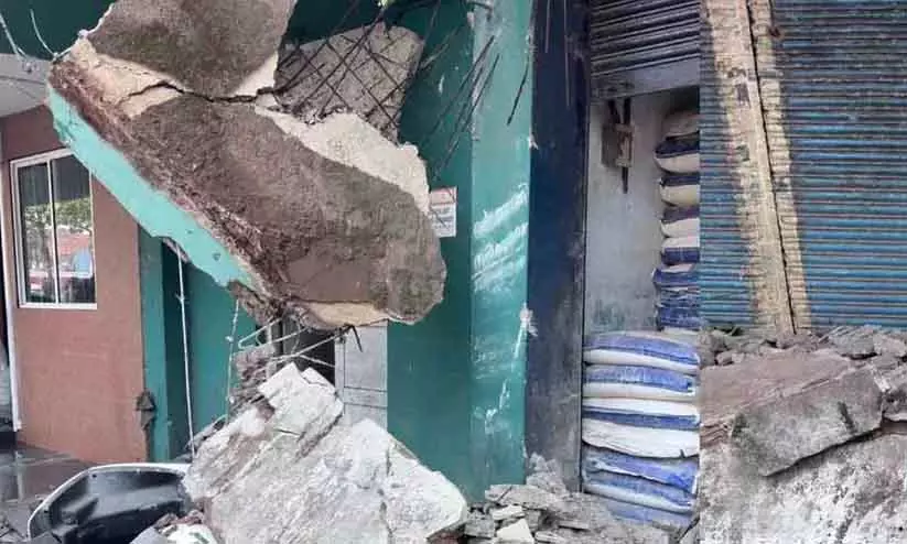 Valiyangadi accident ; सरकार मृतकों के परिवारों को 25 लाख रुपये दे Valiyangadi accident ; सरकार मृतकों के परिवारों को 25 लाख रुपये दे