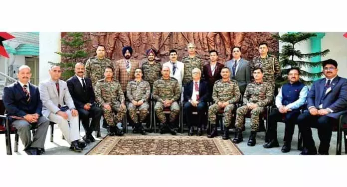 उत्तरी कमान के GOC-in-C ने पूर्व सैनिकों से बातचीत की उत्तरी कमान के GOC-in-C ने पूर्व सैनिकों से बातचीत की