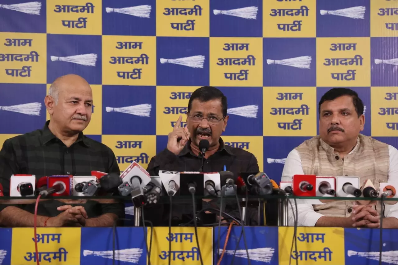 Kejriwal ने क्लीन चिट के बाद BJP और केंद्र पर हमला बोला Kejriwal ने क्लीन चिट के बाद BJP और केंद्र पर हमला बोला