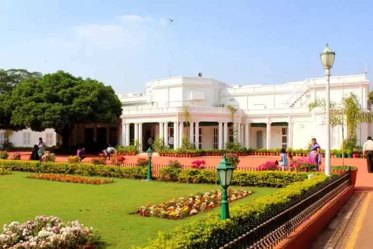 Bolarum में नेशनल साइंस डे का आगाज, 2,000 छात्र शामिल Bolarum में नेशनल साइंस डे का आगाज, 2,000 छात्र शामिल
