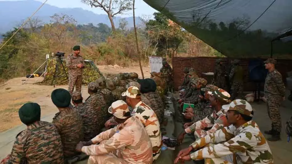 लोहित में आर्मी ने ITBP, स्काउट्स के साथ फील्ड फायरिंग ड्रिल की लोहित में आर्मी ने ITBP, स्काउट्स के साथ फील्ड फायरिंग ड्रिल की