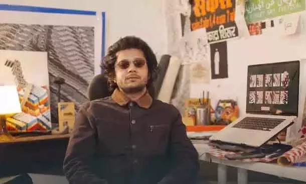 Siddharth Gohil ने हैदराबाद में एलायंस फ्रांसेज़ की दीवार पर म्यूरल बनाई Siddharth Gohil ने हैदराबाद में एलायंस फ्रांसेज़ की दीवार पर म्यूरल बनाई