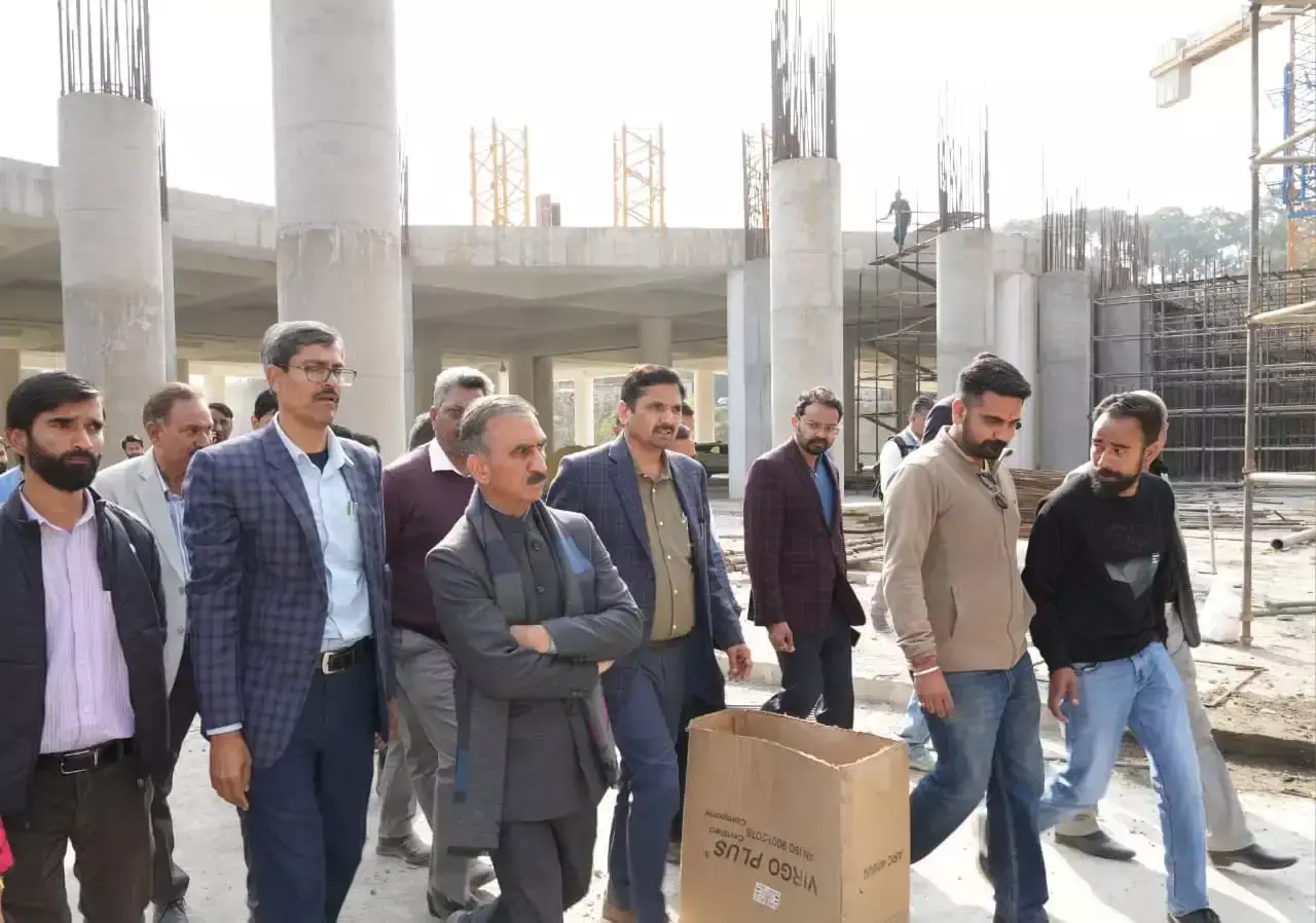 Hamirpur: मुख्यमंत्री सुक्खू ने हमीरपुर हेलीपोर्ट और बस अड्डे का निरीक्षण किया Hamirpur: मुख्यमंत्री सुक्खू ने हमीरपुर हेलीपोर्ट और बस अड्डे का निरीक्षण किया