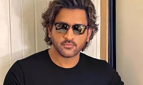 महेंद्र सिंह धोनी इस मामले में फंसे, हाउसिंग बोर्ड ने भेज दिया नोटिस महेंद्र सिंह धोनी इस मामले में फंसे, हाउसिंग बोर्ड ने भेज दिया नोटिस