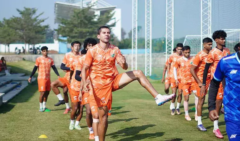 श्रीनिधि डेक्कन FC शनिवार को अपने IFL ओपनर में डायमंड हार्बर से भिड़ेगी श्रीनिधि डेक्कन FC शनिवार को अपने IFL ओपनर में डायमंड हार्बर से भिड़ेगी