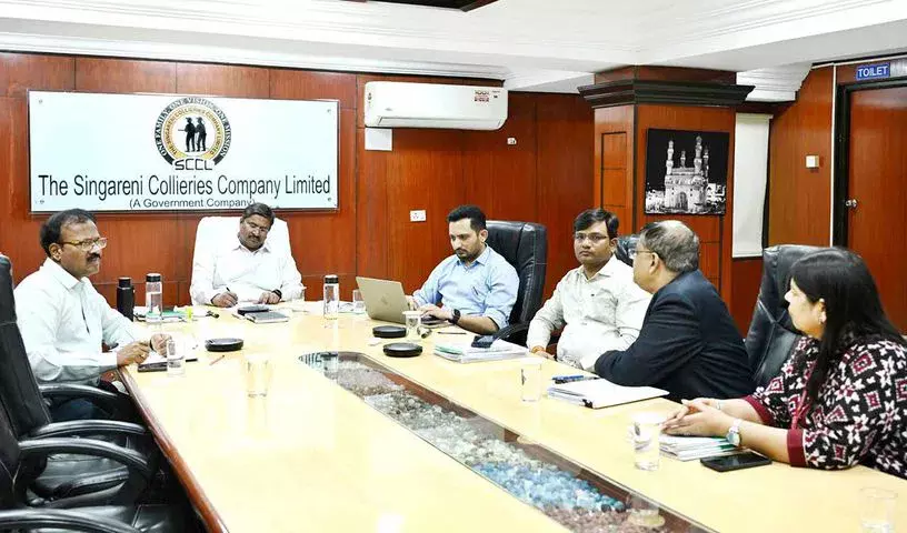 Centre सिंगरेनी में तीन कोल बेड मीथेन गैस ब्लॉक की नीलामी करेगा