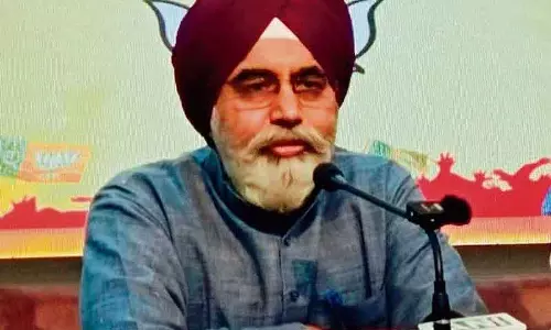 रोमानिया के शहर के मेयर ने Delhi के मेयर से मुलाकात की