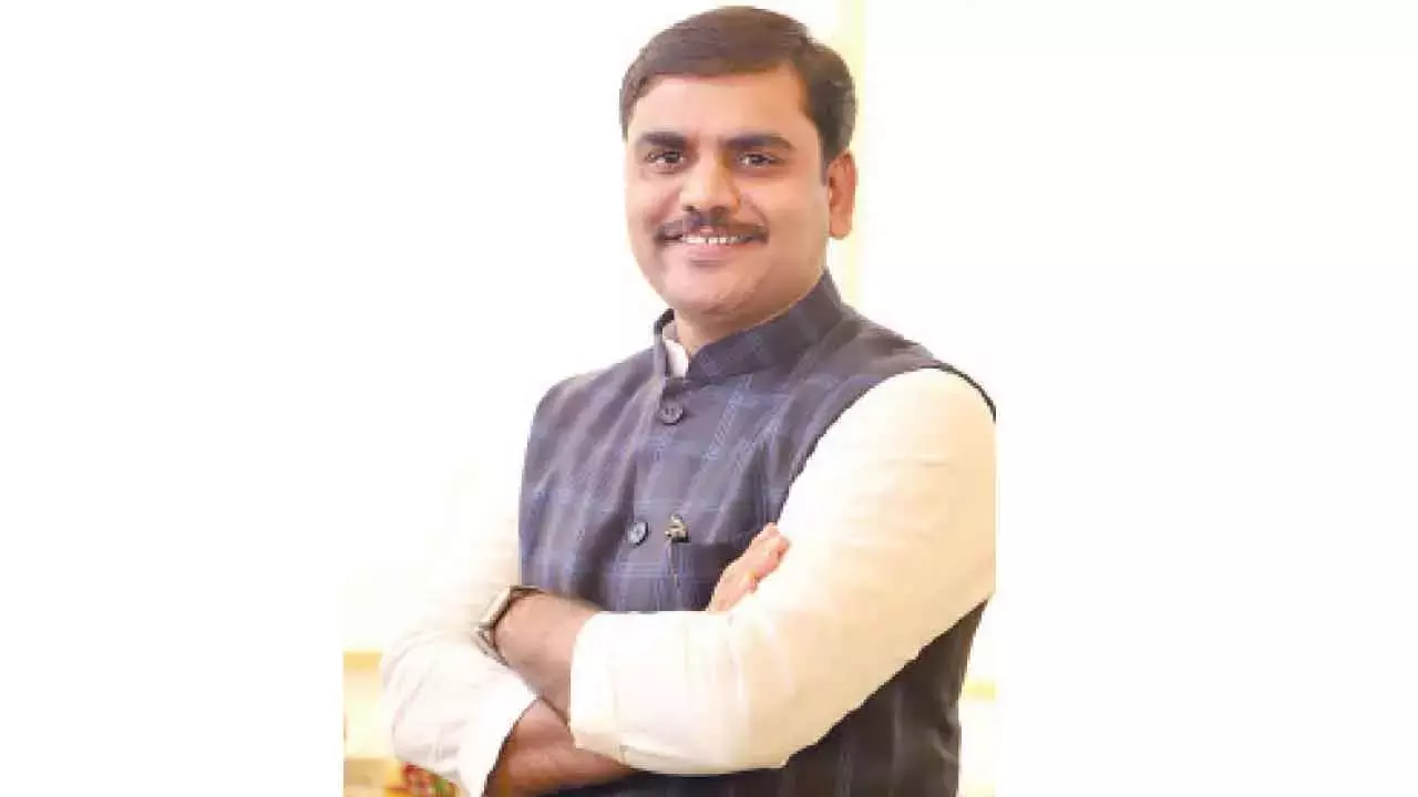 Andhra: सोमू वीरराजू पर हमले की कोशिश से राजनीतिक विवाद खड़ा हो गया