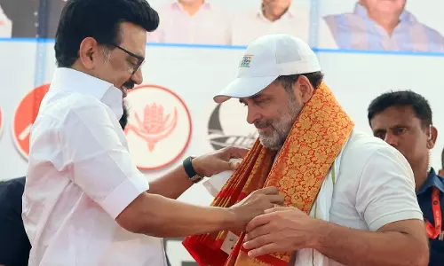 गठबंधन की अटकलों के बीच DMK, कांग्रेस आज सीट बंटवारे पर औपचारिक बातचीत शुरू करेंगे