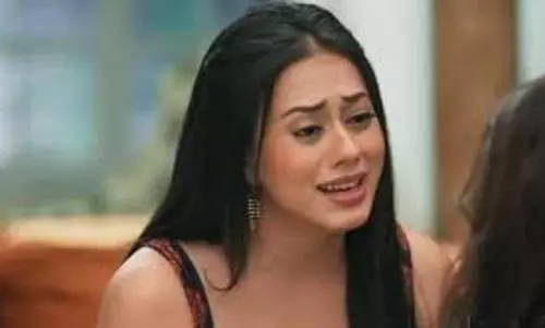 Anupama: दिवाकर निकला धोखेबाज, नाम बदलकर पाखी को बना रहा था बेवकूफ Anupama: दिवाकर निकला धोखेबाज, नाम बदलकर पाखी को बना रहा था बेवकूफ