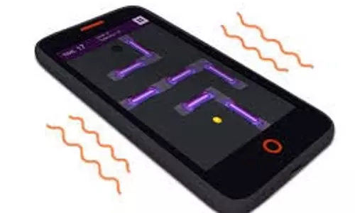 Smartphone Vibration: कैसे वाइब्रेट होता है आपका स्मार्टफोन,जानिए टेक्नोलॉजी Smartphone Vibration: कैसे वाइब्रेट होता है आपका स्मार्टफोन,जानिए टेक्नोलॉजी