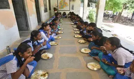 Mid-day मील स्कीम नई शिक्षा नीति में विचार के लिए बहुत कुछ Mid-day मील स्कीम नई शिक्षा नीति में विचार के लिए बहुत कुछ